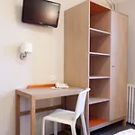 Hotell Est Paris