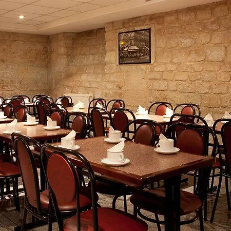 Hotel Est Parigi