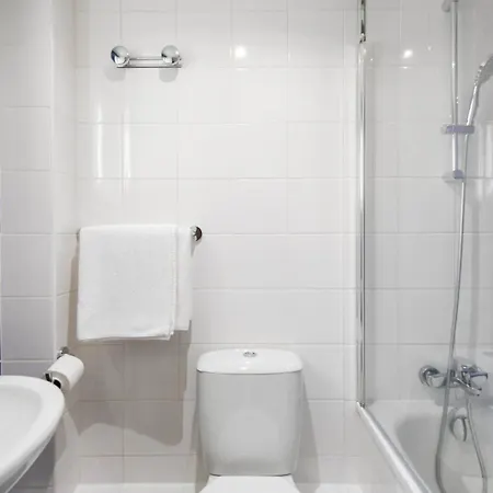 Est 3* Paris
