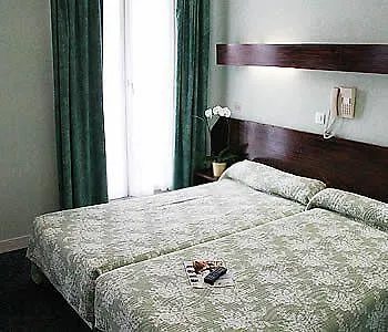 Est Otel Paris