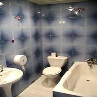 Est Otel 3*