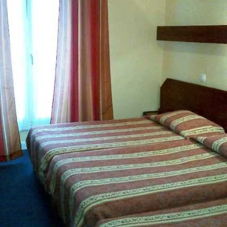 Est 3* Paris
