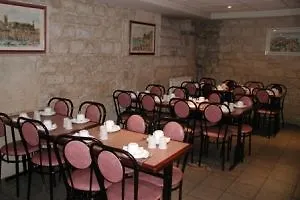 Est Hotel
