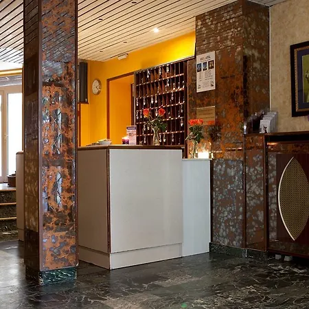 Est 3* Paris